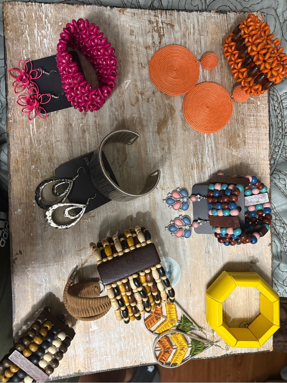 Variety of Earrings and Bracelets. 13 pieces.